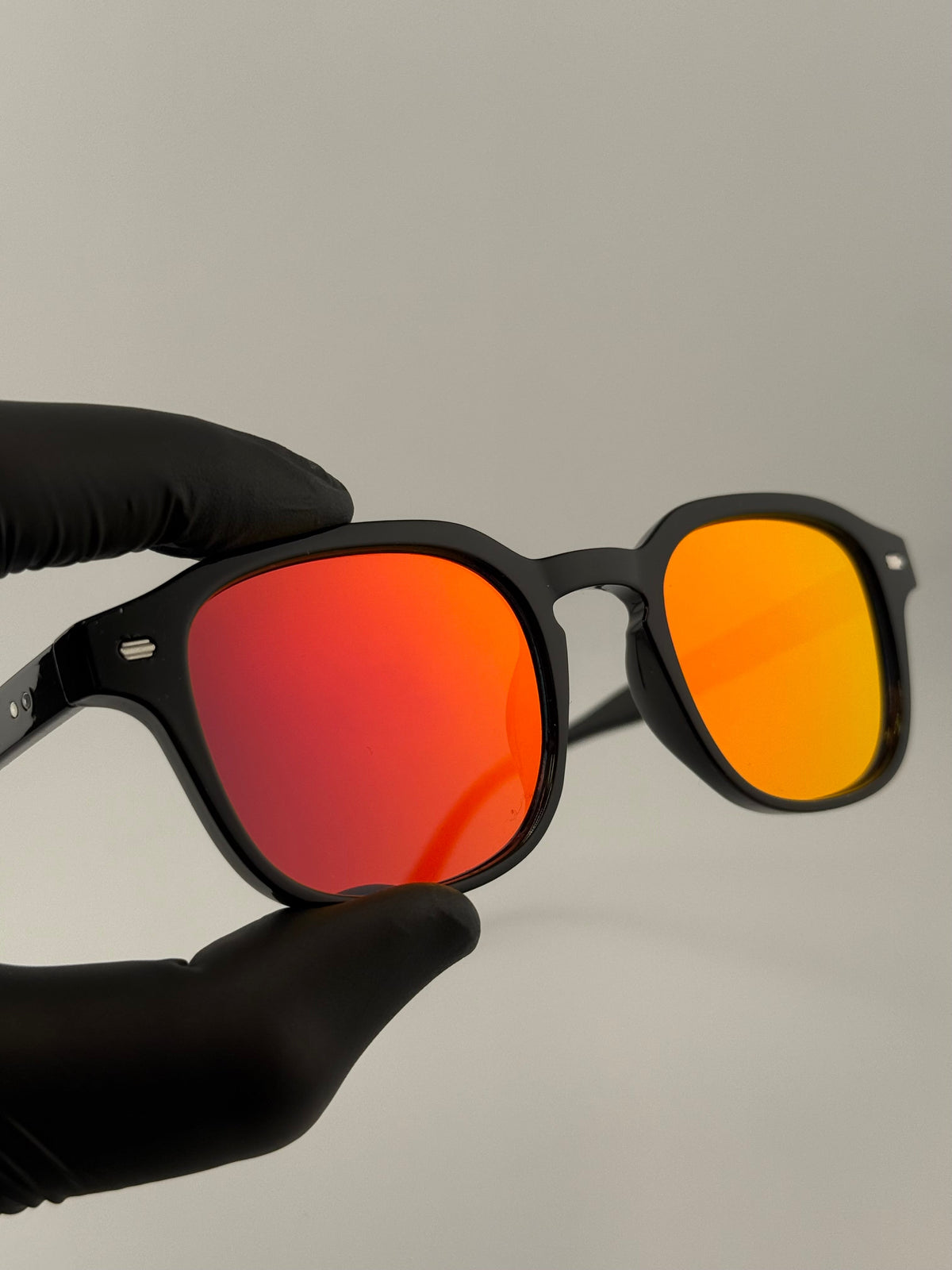 Sormiou black miroir orange