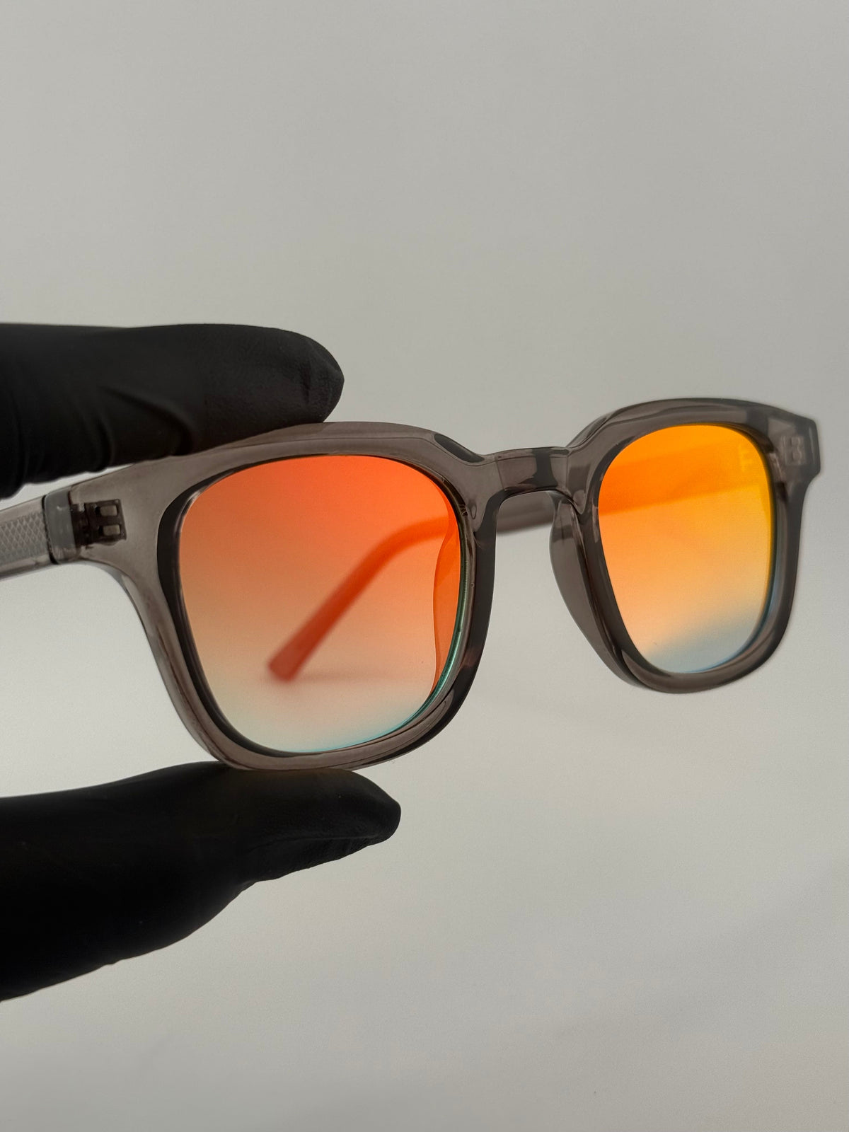 Lavava grey orange