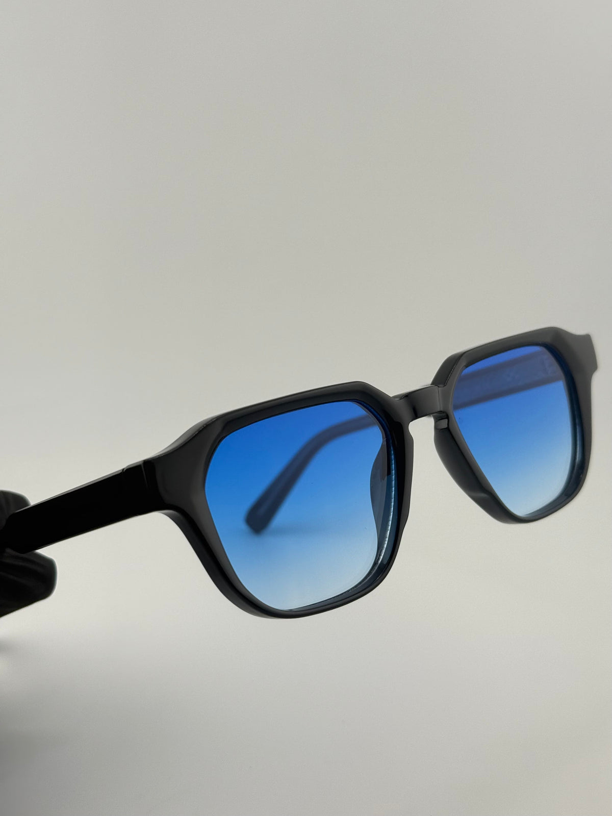 Prado black dégradé bleu