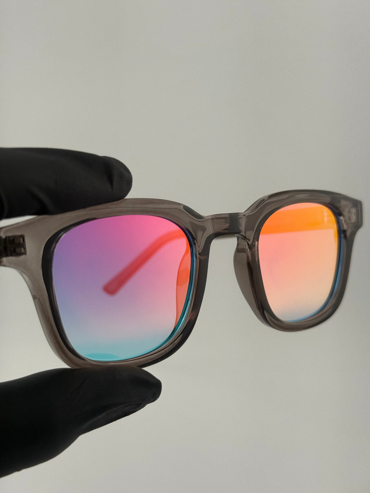 Lavava grey oled